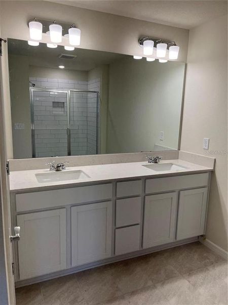 Furnished interior view inside a new home in , Davenport (Image 6).