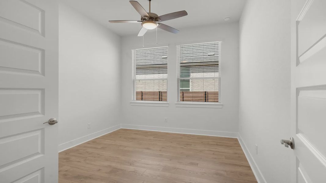 Spacious, unfurnished interior of a new home in Broken Oak, Georgetown (Image 15). Spacious, unfurnished interior of a new home in Broken Oak, Georgetown (Image 15).