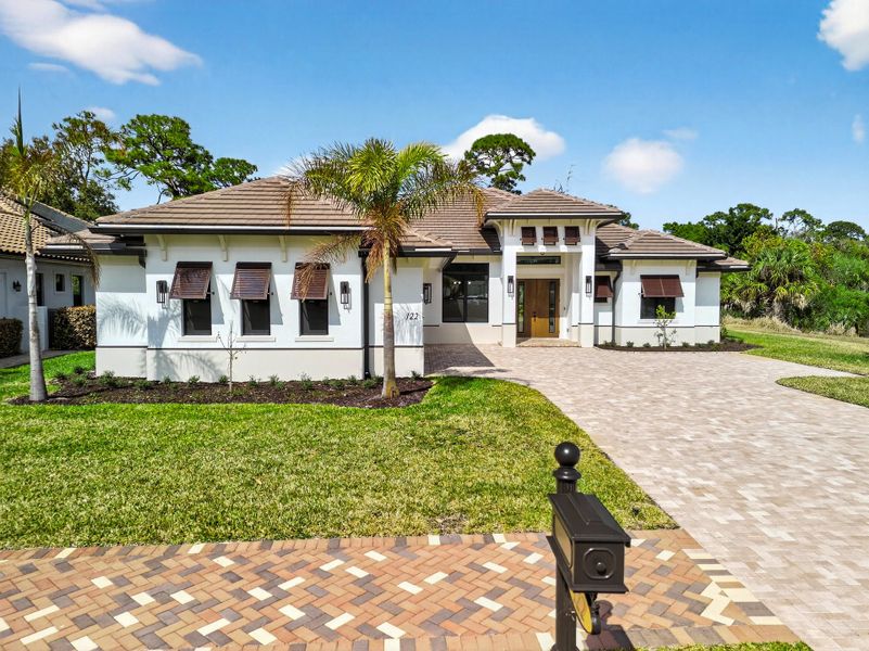 CM MEDIA-65 CM MEDIA-65