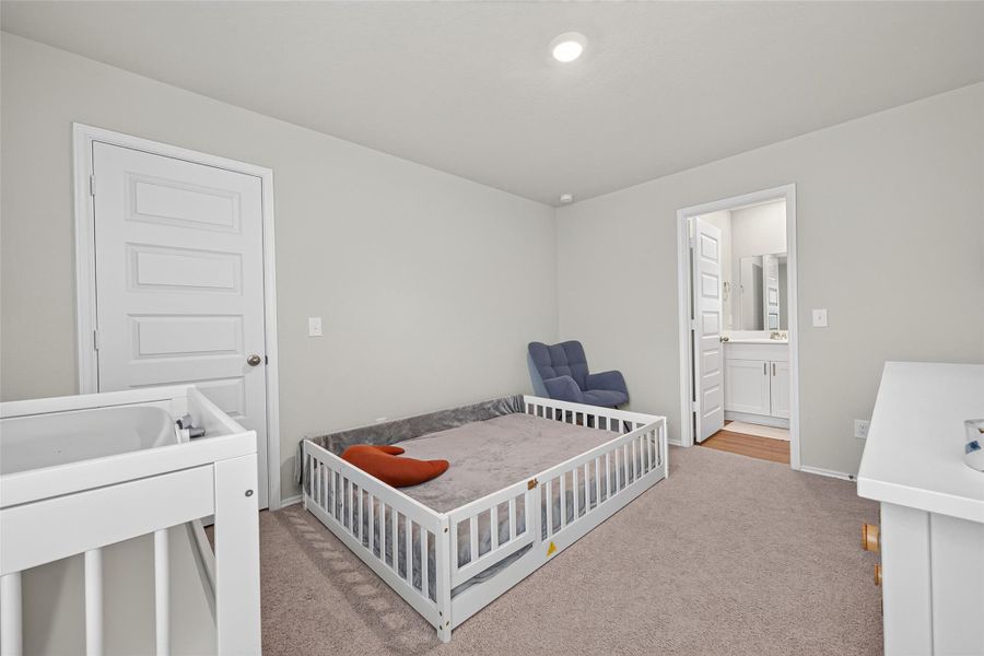 Furnished interior view inside a new home in , Magnolia (Image 19).