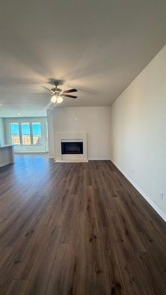 Spacious, unfurnished interior of a new home in Liberty Pointe, Gainesville (Image 6).