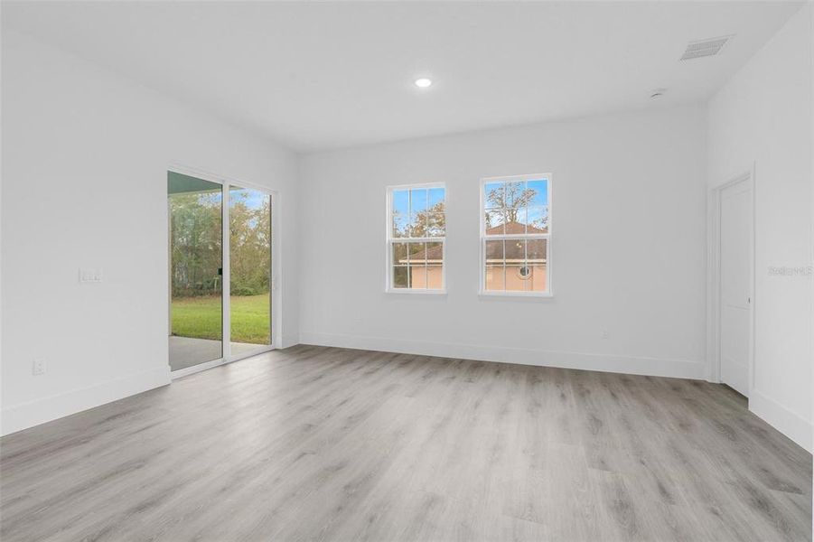 Spacious, unfurnished interior of a new home in , Ocala (Image 26). Spacious, unfurnished interior of a new home in , Ocala (Image 26).