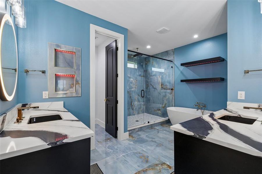 Furnished interior view inside a new home in , Van Alstyne (Image 35).