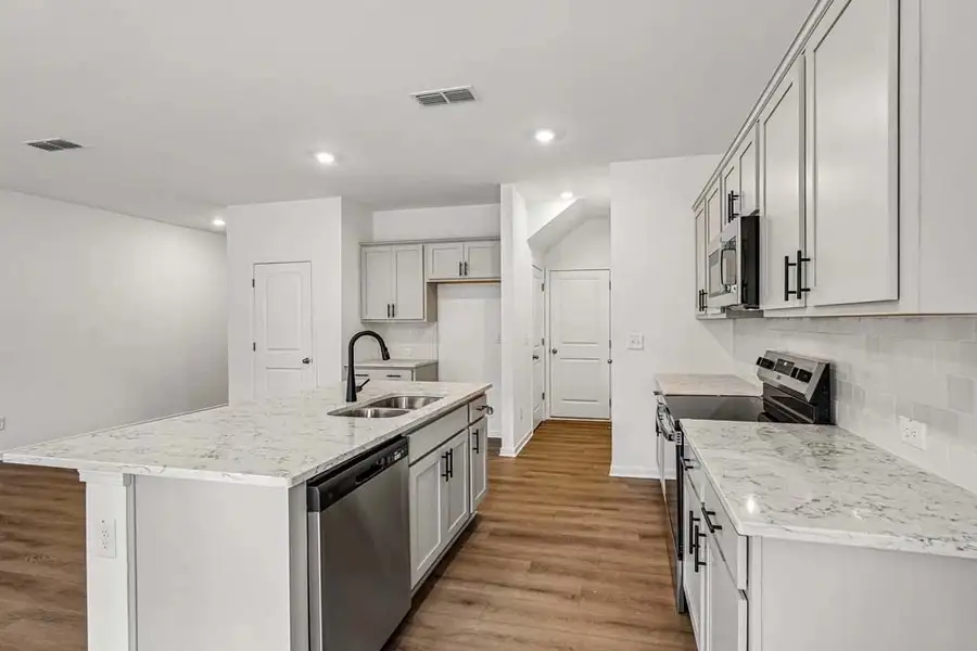 Kitchen featuring Artisan Collection Finishes