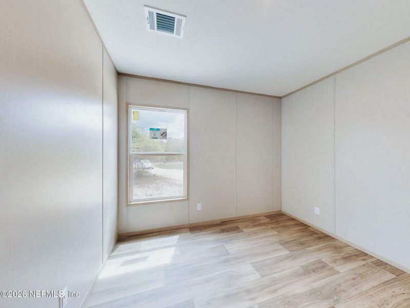 Spacious, unfurnished interior of a new home in , Keystone Heights (Image 45).