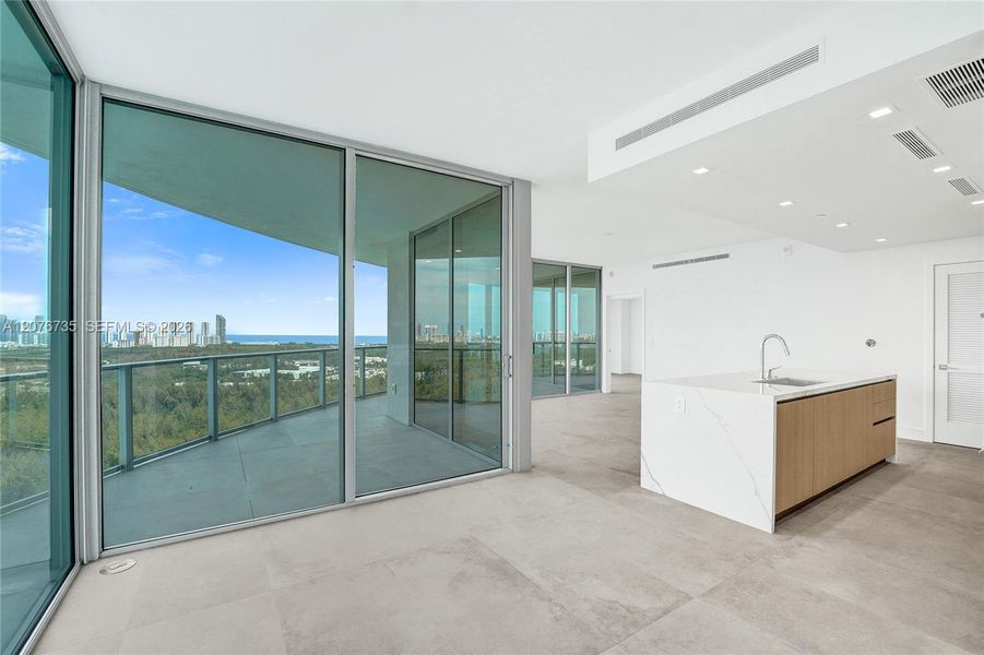 Exterior details and patio area of a home in , North Miami (Image 41).