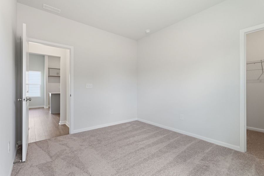 Spacious, unfurnished interior of a new home in Willowbrook, Shelby (Image 24). Spacious, unfurnished interior of a new home in Willowbrook, Shelby (Image 24).