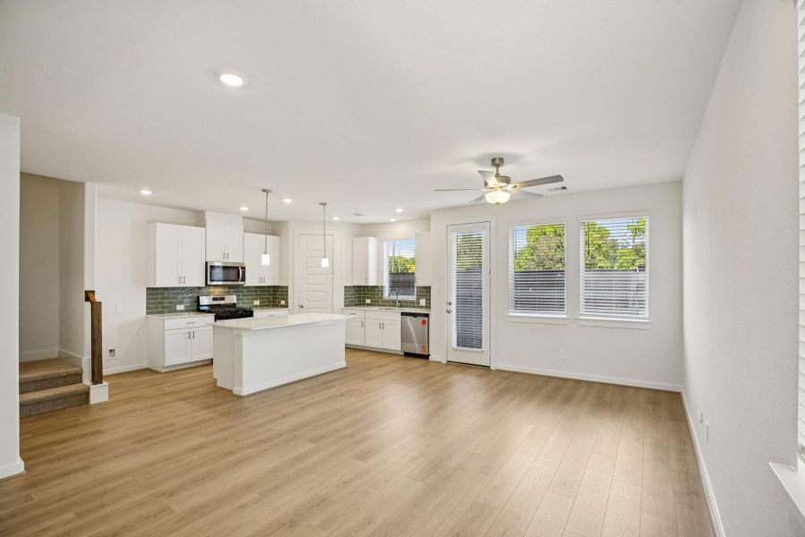 Spacious, unfurnished interior of a new home in Spring Brook Village - City Series, Houston (Image 20).