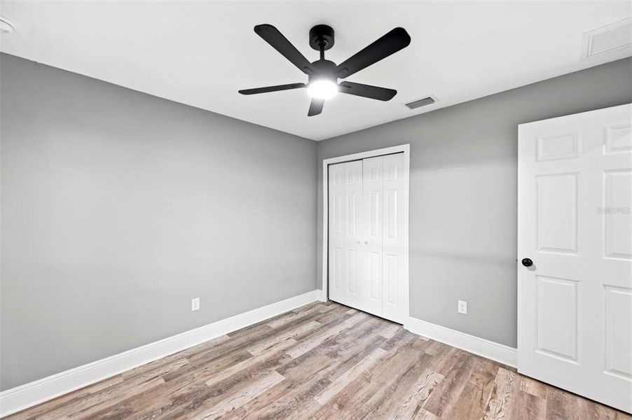 Spacious, unfurnished interior of a new home in , Plant City (Image 31).