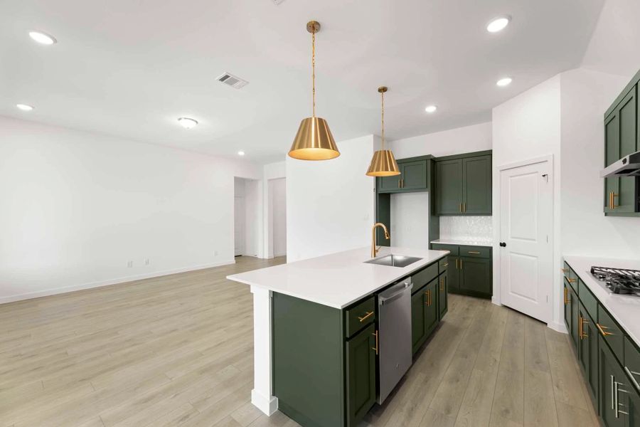 Open Kitchen-Living Room Open Kitchen-Living Room