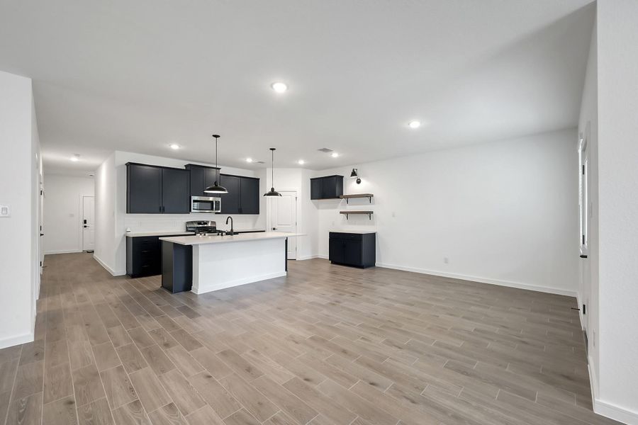 Furnished interior view inside a new home in Aspire at The Reserve at Huntsville, Huntsville (Image 6).