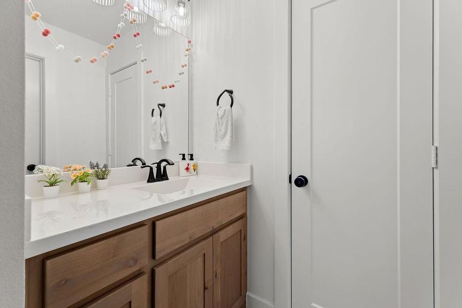 Furnished interior view inside a new home in Mustang Lakes: 86ft. lots, Celina (Image 25). Furnished interior view inside a new home in Mustang Lakes: 86ft. lots, Celina (Image 25).