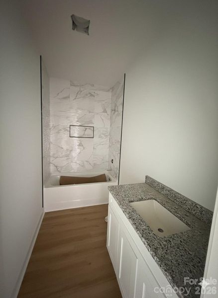 Image 13 of a home in .