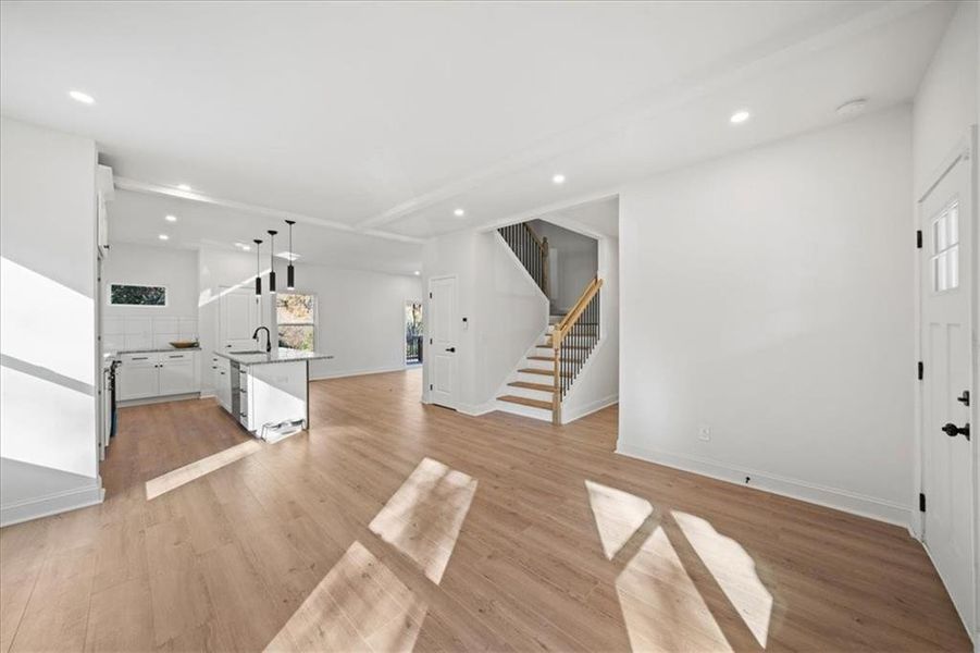 Spacious, unfurnished interior of a new home in , Atlanta (Image 35). Spacious, unfurnished interior of a new home in , Atlanta (Image 35).