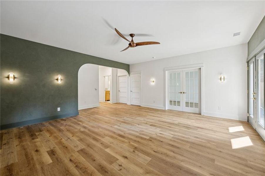 Spacious, unfurnished interior of a new home in , Decatur (Image 28).