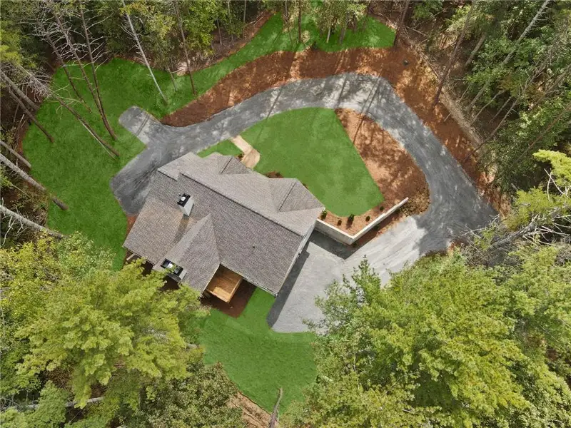 Image 82 of a home in .