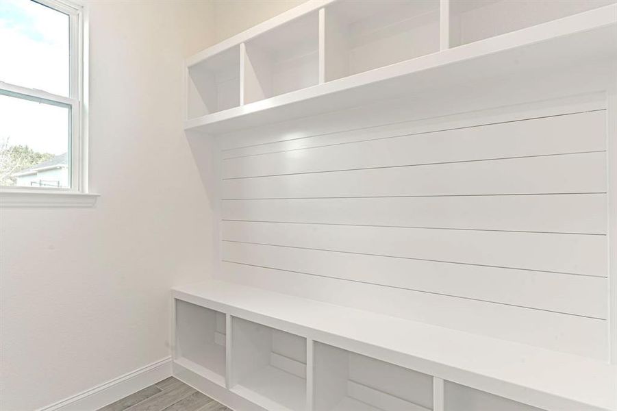 Spacious, unfurnished interior of a new home in , Granbury (Image 16). Spacious, unfurnished interior of a new home in , Granbury (Image 16).