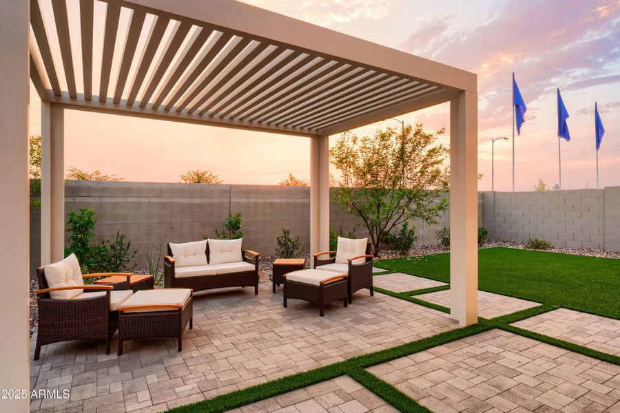 SAMPLE BACK YARD SAMPLE BACK YARD