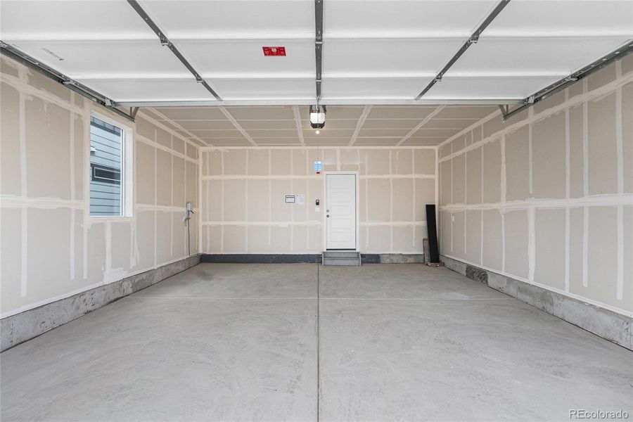 In-progress construction of a new home in Barefoot Village, Firestone, CO (Image 32).