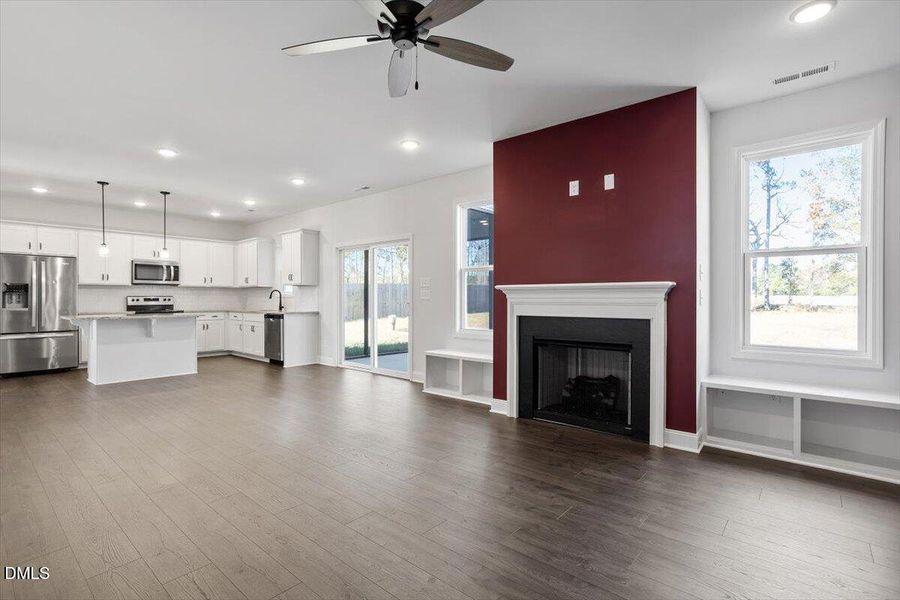 15-187 Clydes Point Way [2654876]_15