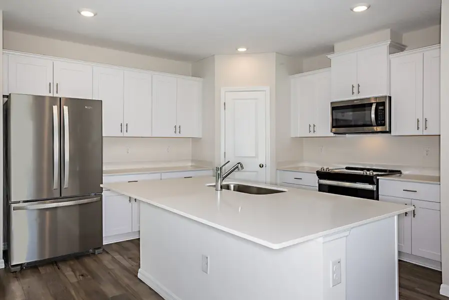 Representative furnished interior of a home built from the Margarita by Casa Fresca Homes in Pasadena Ridge, Dade City (Image 4).