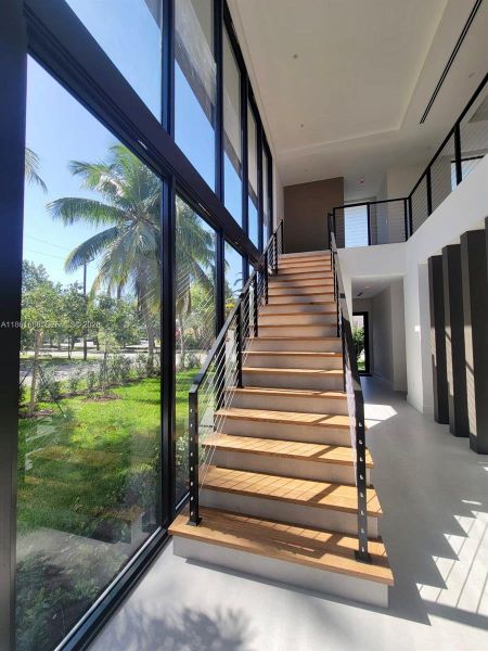 Exterior details and patio area of a home in , South Miami (Image 34).