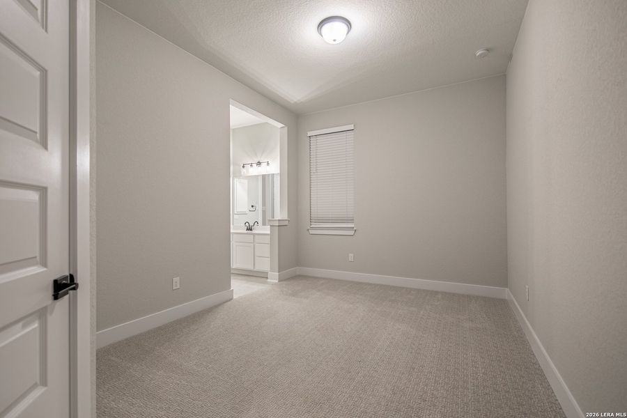 Spacious, unfurnished interior of a new home in Caliza Reserve, Boerne (Image 22). Spacious, unfurnished interior of a new home in Caliza Reserve, Boerne (Image 22).