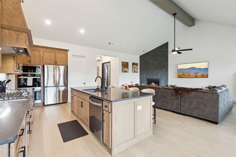 Furnished interior view inside a new home in , Rowlett (Image 25).
