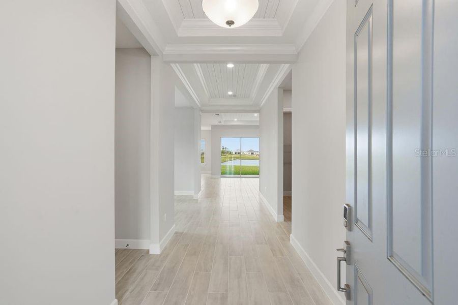 Spacious, unfurnished interior of a new home in Esplanade at Coasterra, Palmetto (Image 23).