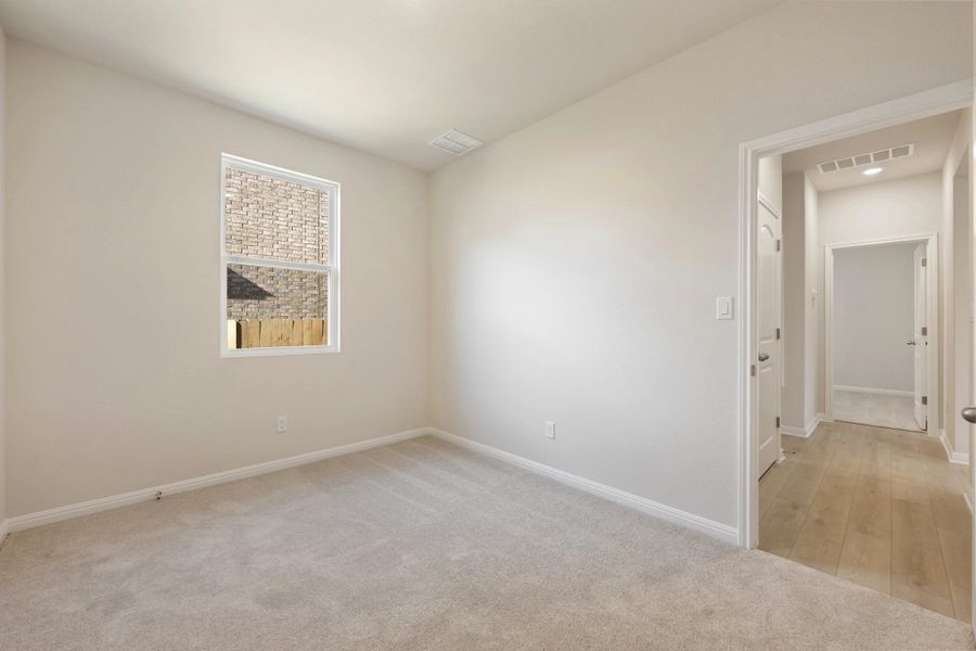 Secondary bedroom