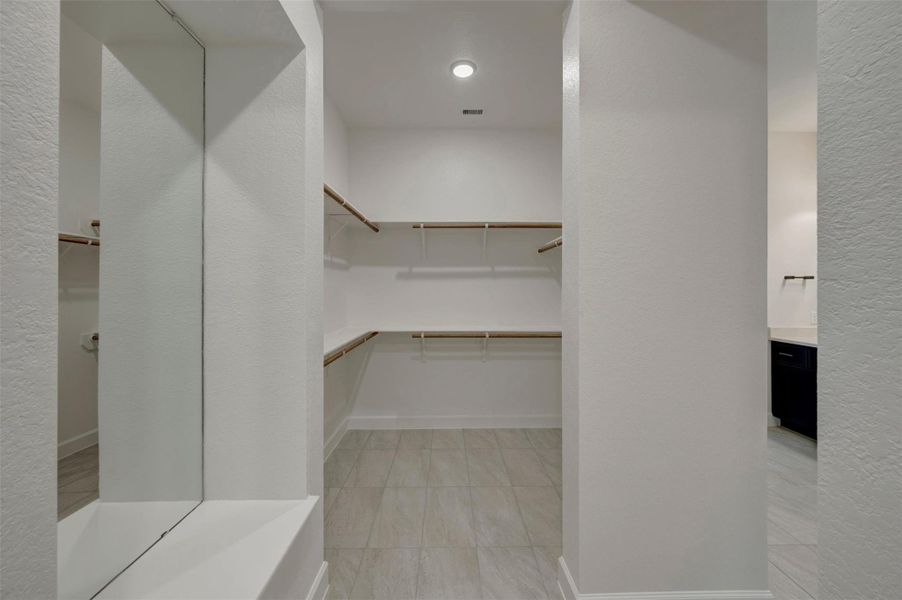 Spacious, unfurnished interior of a new home in Dunham Pointe - Parkview Collection, Cypress (Image 24).