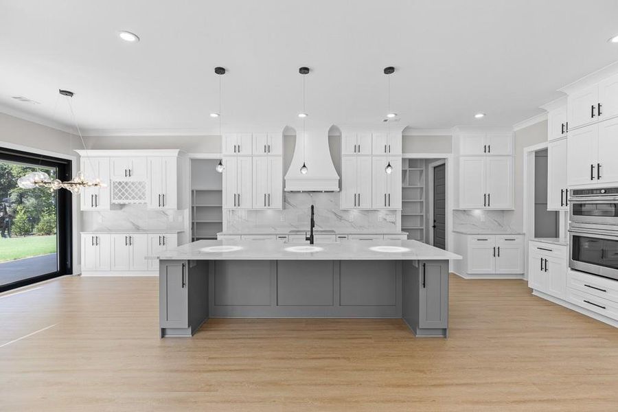 Furnished interior view inside a new home in , Jefferson (Image 9).