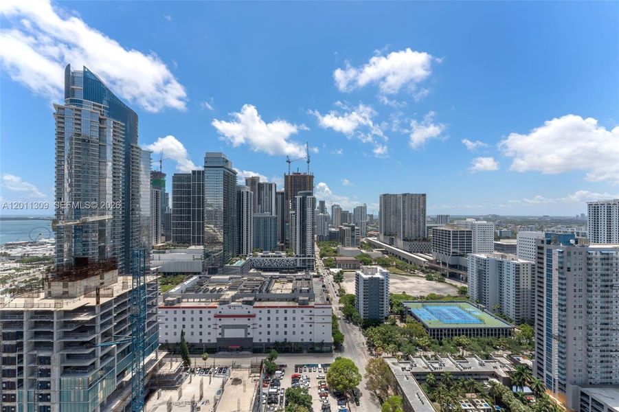 Condo located in Miami, FL showcasing its design and architecture (Image 26).