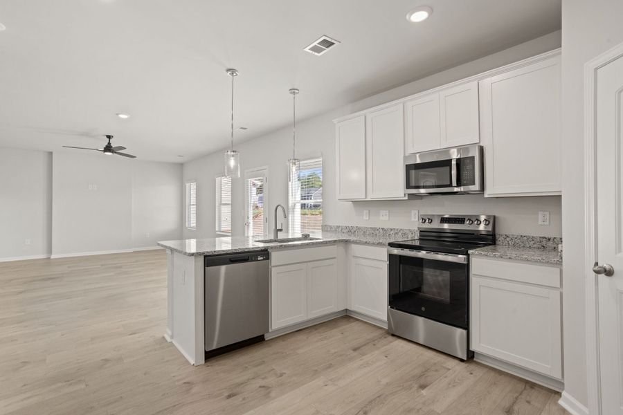 New Home in Piedmont, SC.  - Slide 11