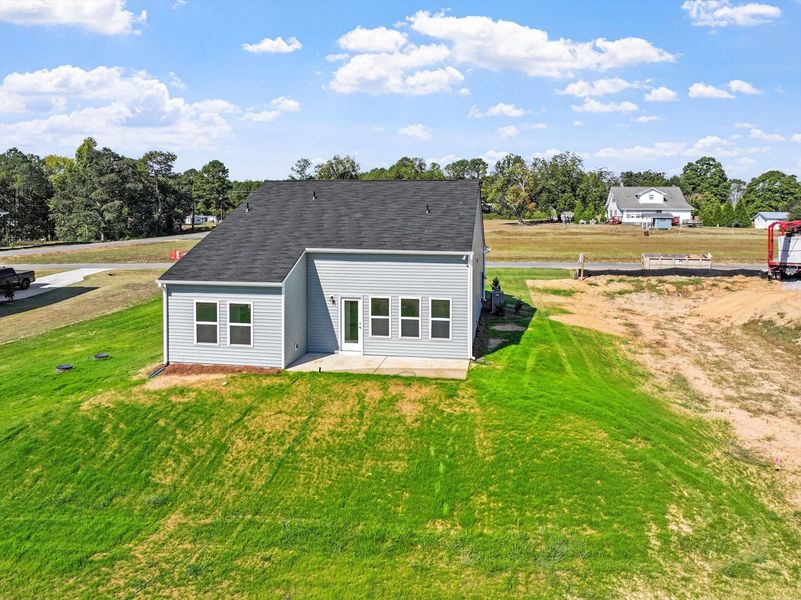Exterior details and patio area of a home in Cambridge Reserve, Angier (Image 3).