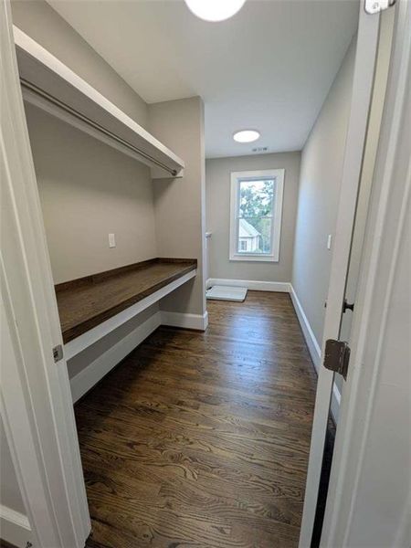 Spacious, unfurnished interior of a new home in , Covington (Image 26).