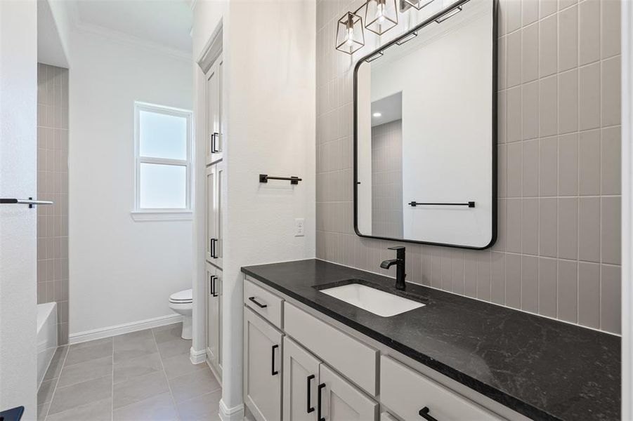 Furnished interior in a model home at Santana Ridge in Weatherford (Image 11). Furnished interior in a model home at Santana Ridge in Weatherford (Image 11).