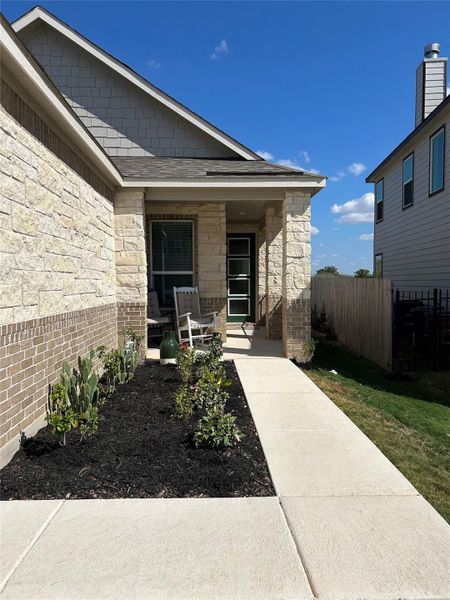 Beautifully landscaped entry Beautifully landscaped entry