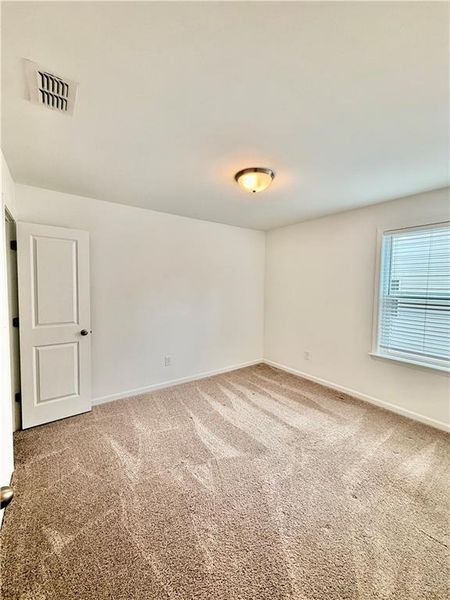 Spacious, unfurnished interior of a new home in Creekside, Dawsonville (Image 43).