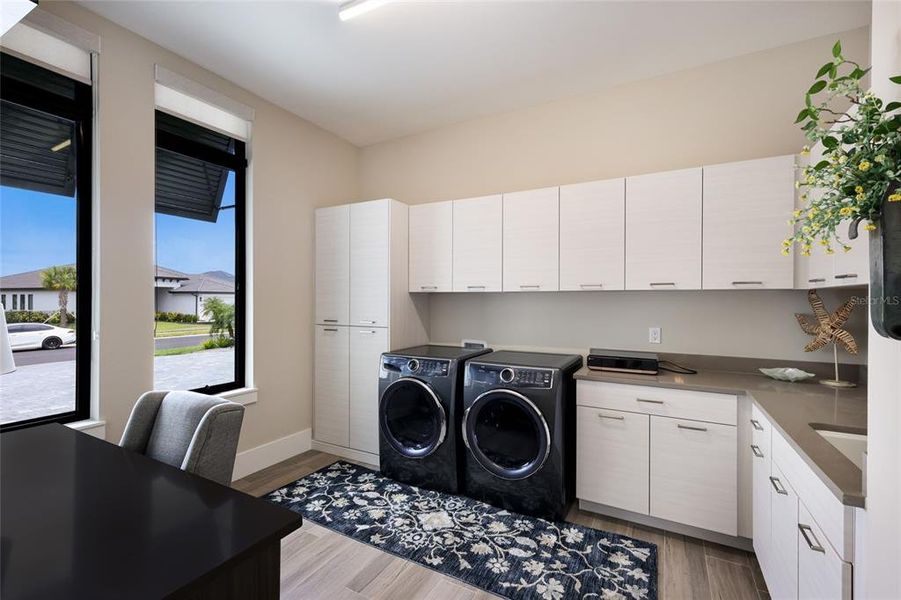 Furnished interior view inside a new home in , Palmetto (Image 44).
