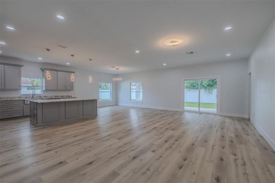 Spacious, unfurnished interior of a new home in , New Port Richey (Image 31).