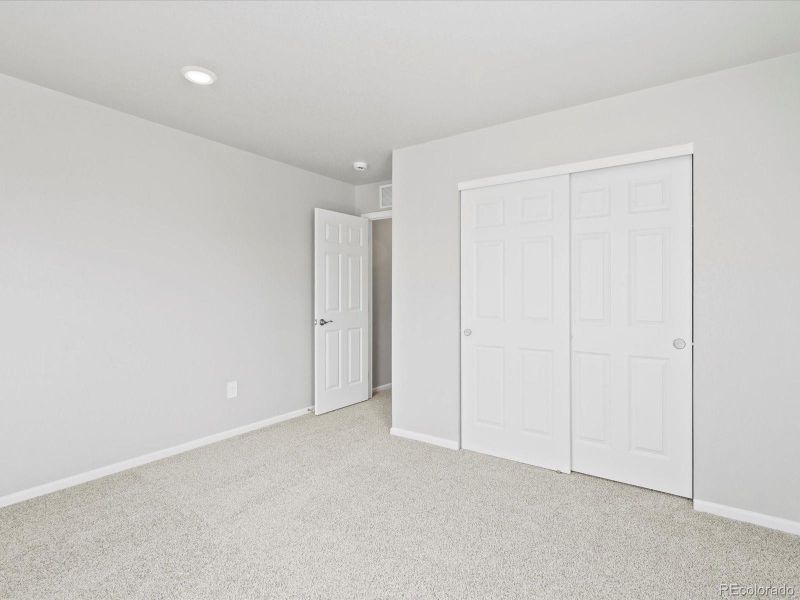 Spacious, unfurnished interior of a new home in Revere at Johnstown, Johnstown (Image 21).