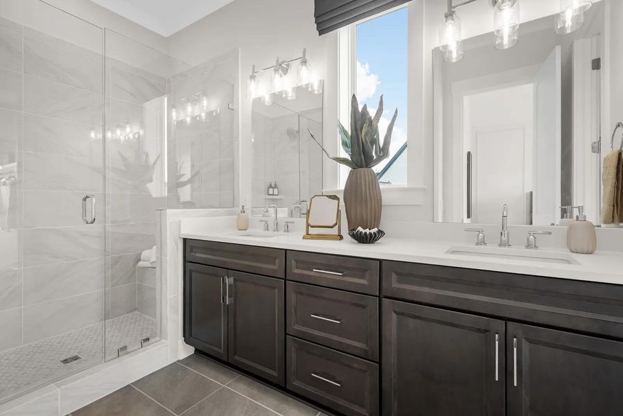 The Ballar B Primary Suite Bathroom