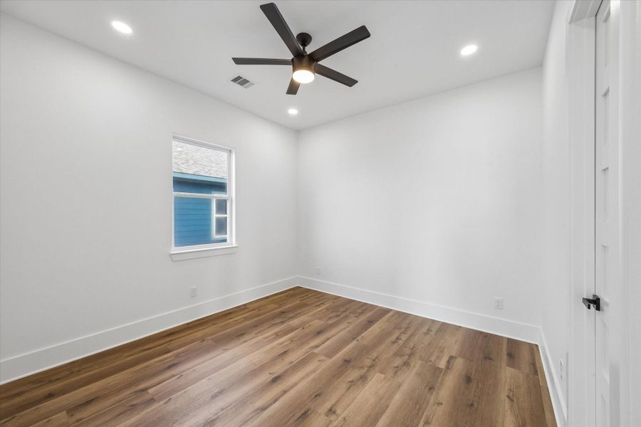 Third Bedroom! Third Bedroom!