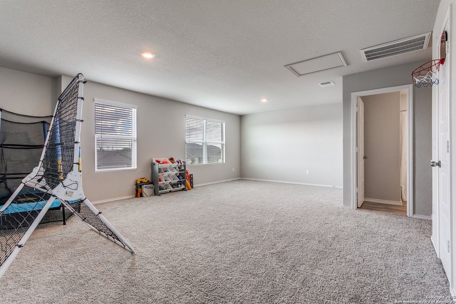 Image 23 of a home in . Image 23 of a home in .