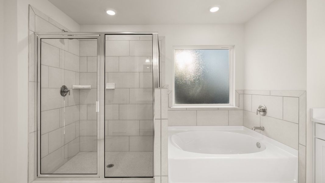 Furnished interior view inside a new home in Water Oak Estates, Lawrenceville (Image 13).