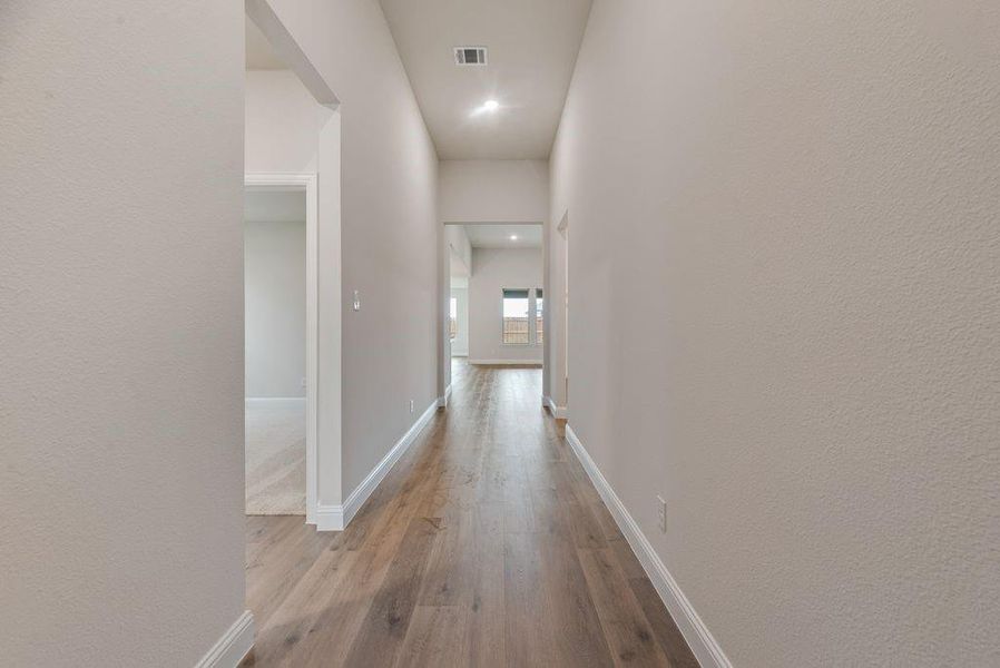 Spacious, unfurnished interior of a new home in Sutton Fields, Celina (Image 18). Spacious, unfurnished interior of a new home in Sutton Fields, Celina (Image 18).
