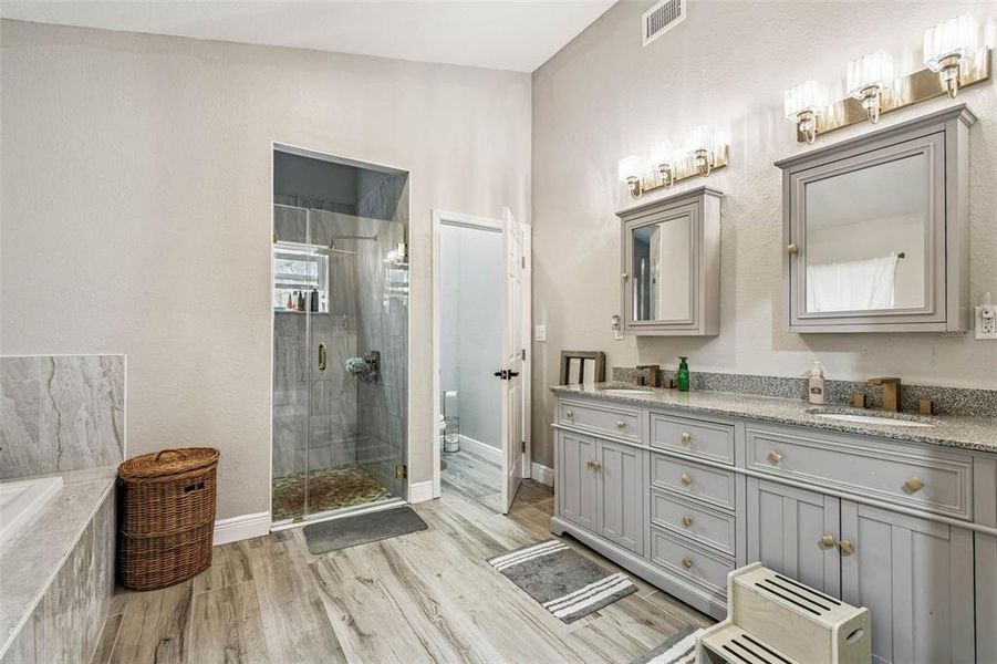 Furnished interior view inside a new home in , Frostproof (Image 23). Furnished interior view inside a new home in , Frostproof (Image 23).