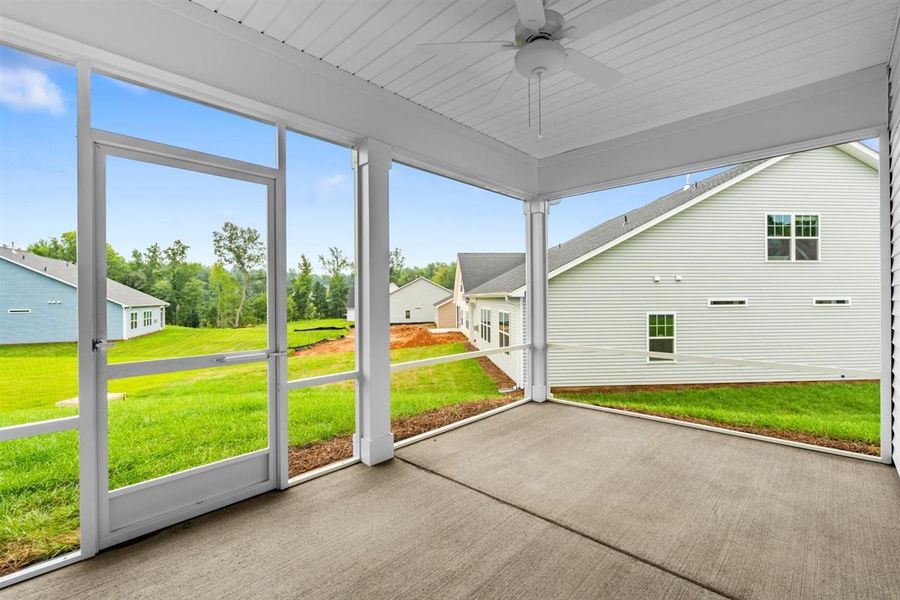 Exterior details and patio area of a home in Brayden, Advance (Image 4).