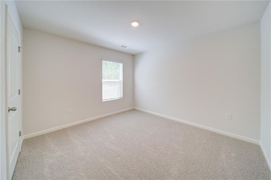 Spacious, unfurnished interior of a new home in , Powder Springs (Image 23).